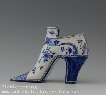Delft Shoe